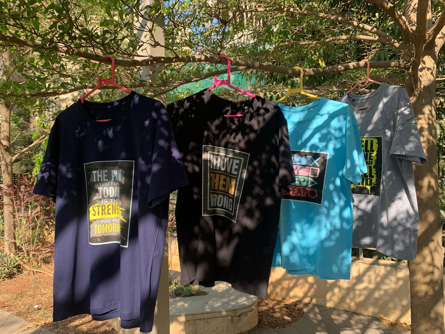 ROUND NECK T SHIRT